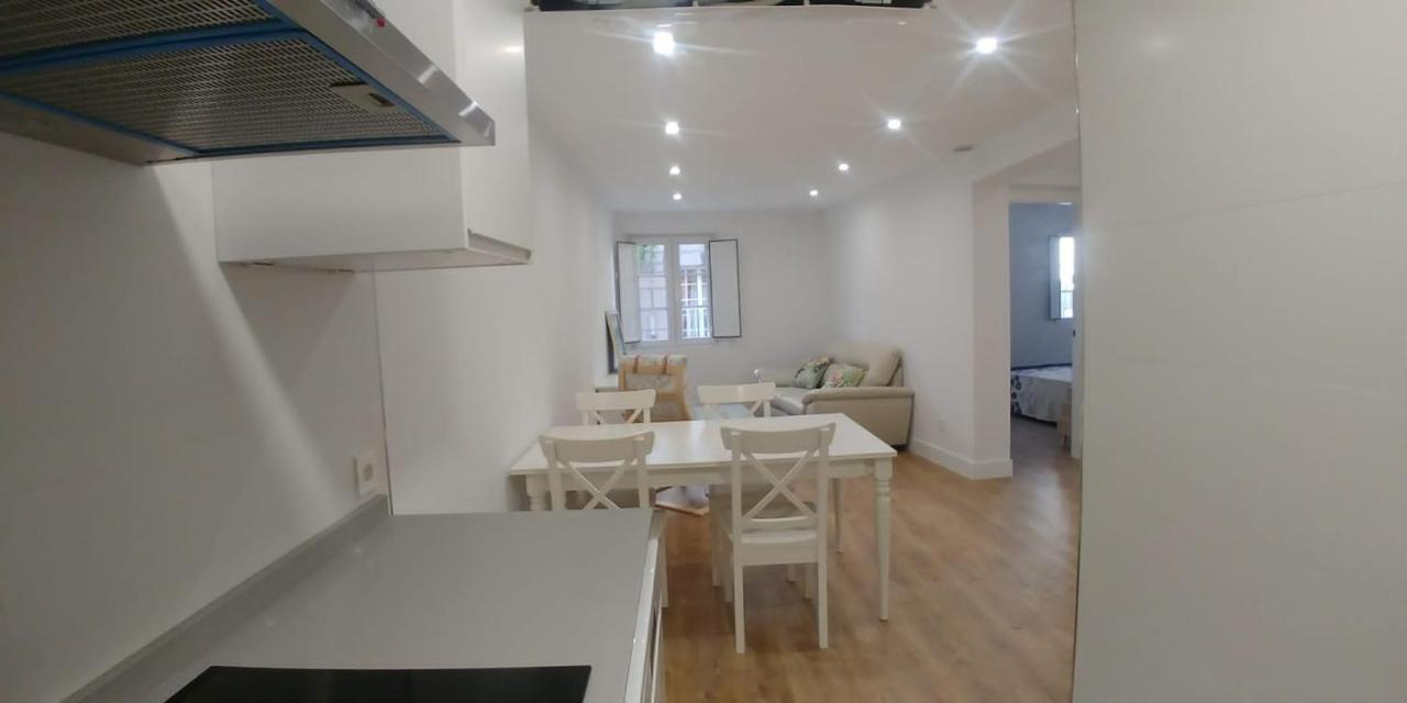 Apartamento Cómodo apartamento en zona antigua Pontevedra Exterior foto