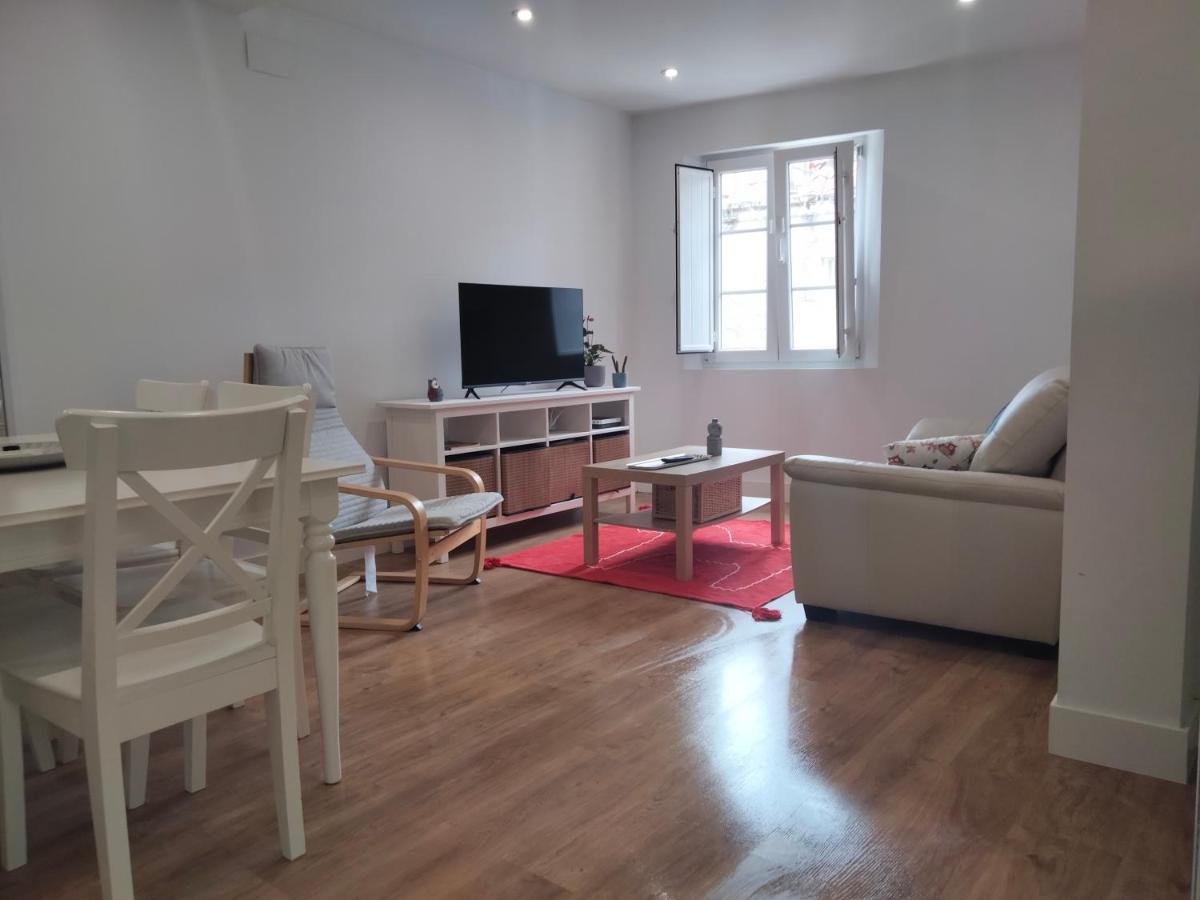 Apartamento Cómodo apartamento en zona antigua Pontevedra Exterior foto